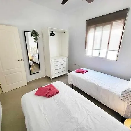 Atico Oviedo 50m Parking Center Wifi Apartment