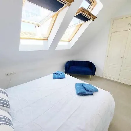 Apartment Atico Oviedo - 50m Parking Center Wifi *